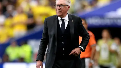 Truyền thông Brazil bình luận về danh sách đỏ đen World Cup của Brazil: Neymar Enderrick chậm chạp, Guimarães được khen ngợi