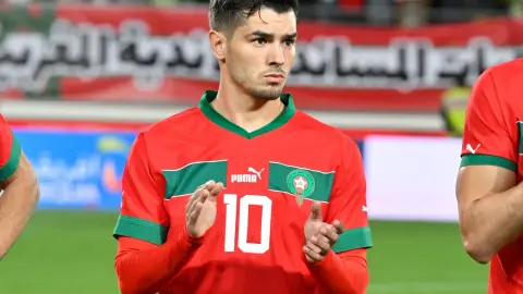 TA: Maroc đã cố gắng nhập tịch Yamal nhưng cuối cùng lại thất bại. Nó đã nhập tịch thành công Dias và Bouadi.