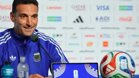 Argentina chốt buổi tập cuối trước trận gặp Thụy Sĩ, Scaloni còn cân nhắc 2 vị trí đá chính
