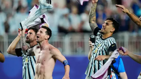 Messi đá trọn 120 phút trước Thụy Sĩ, tạo dấu ấn với 10269.4 m di chuyển và 6 đường chuyền quyết định
