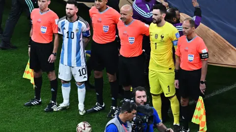 Trọng tài Elfath bắt chính Anh vs Argentina: Messi toàn thắng 4 trận gần nhất khi được ông cầm còi
