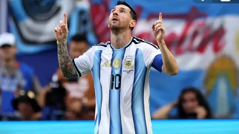 Sẽ chiến đấu với ba con sư tử! LĐBĐ Argentina: Hy vọng trận tới sẽ lại bắt đầu với bóng dưới chân Messi