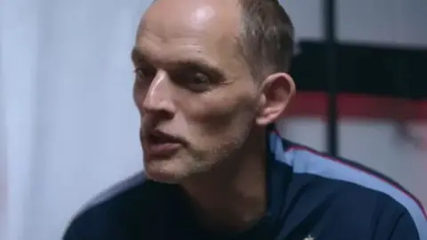 Tuchel nói không hề mâu thuẫn với Bellingham, đồng thời cảnh báo Anh phải tìm cách ngăn Messi