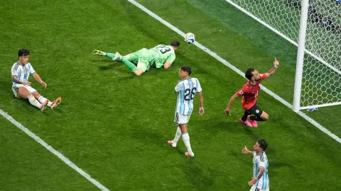 Shearer lo ngại VAR và trọng tài trước đại chiến Anh vs Argentina, nhưng vẫn tin Tam sư thắng 3-2