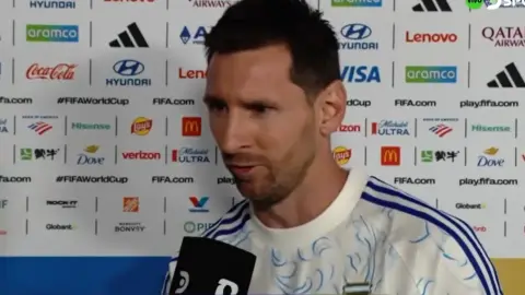 Messi: Tôi chưa bao giờ nghĩ mình sẽ không vào được bán kết. Tôi mệt rồi, nhưng chúng ta vẫn còn một bước cuối cùng phải đi.