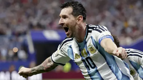 HLV Charlotte FC: Messi chơi như cờ, luôn nghĩ trước hai, ba bước