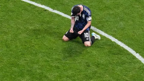Argentina lên đường tới New Jersey sau buổi hồi phục trước chung kết World Cup