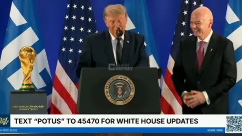 Trump cho rằng tuyển Anh mắc sai lầm khi kéo Harry Kane lùi sâu để phòng ngự