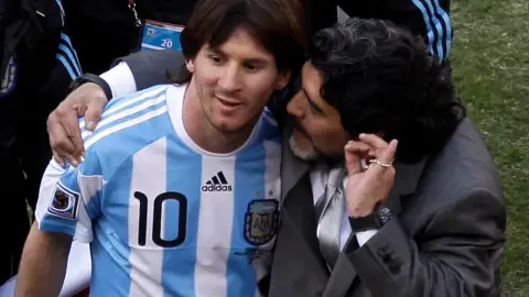 Maradona Jr: So sánh Messi với bố tôi là ngu ngốc, ông là người ngoài hành tinh