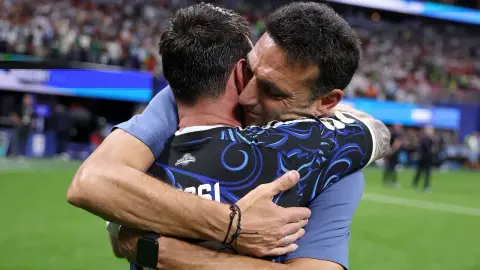 Báo Argentina chỉ ra 5 điểm chung giữa đội vào chung kết World Cup 2026 và tập thể vô địch năm 2022