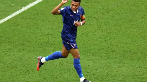 Mbappe lập cột mốc chưa từng có với Quả bóng vàng World Cup thứ hai