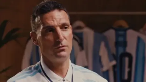 Scaloni: Tây Ban Nha xứng đáng vô địch, nhiều cầu thủ thể lực kém khi chuẩn bị thi đấu