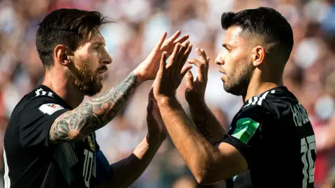 Aguero: Messi đã chịu đau suốt thời gian dài và cống hiến hơn 100% cho Argentina
