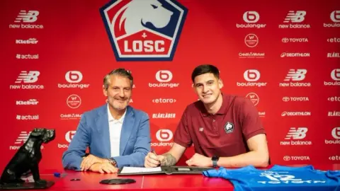 Đội tuyển Paraguay: Xung đột với Mbappe? Tôi đã xin lỗi và hòa thuận với anh trai anh ấy ở Lille