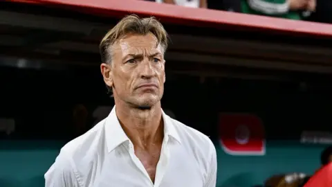 Renard đánh giá Morocco mạnh nhất châu Phi, kể chuyện Senegal liên hệ