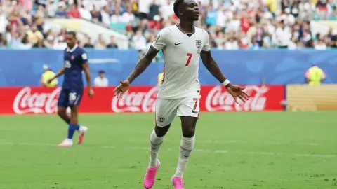Saka chưa nguôi nỗi đau thua Argentina ở bán kết World Cup