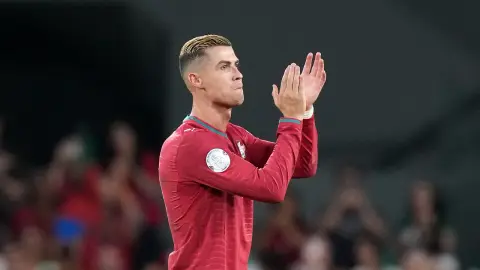 Ronaldo tiết lộ từng chuẩn bị thư chia tay ĐT Bồ Đào Nha sau World Cup 2026