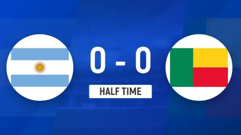 Messi liên tục tạo sóng gió trong hiệp một trận chia tay ĐT Argentina