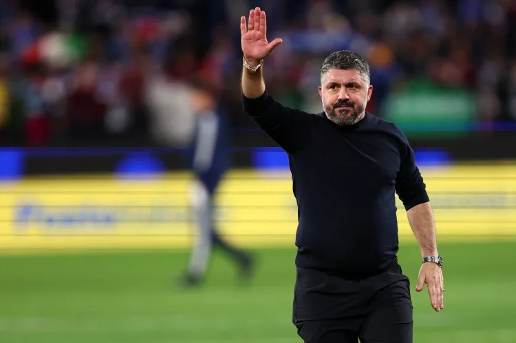 Bố Gattuso: Con trai tôi sinh ra cho bóng đá Italia và đội nhất định sẽ giành quyền dự World Cup
