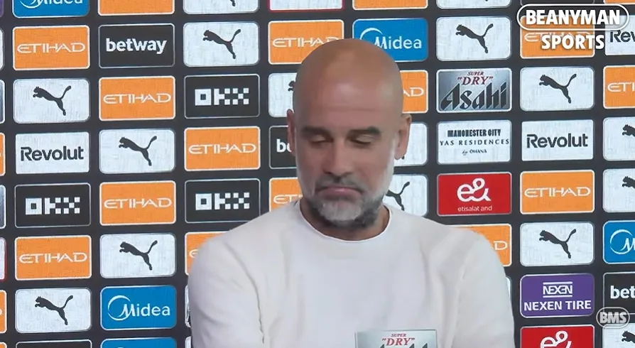 Đừng xem Champions League mà hãy xem English League One! Guardiola đùa: Bayern Munich đấu Paris quá rác rưởi, HLV và cầu thủ chơi không tốt
