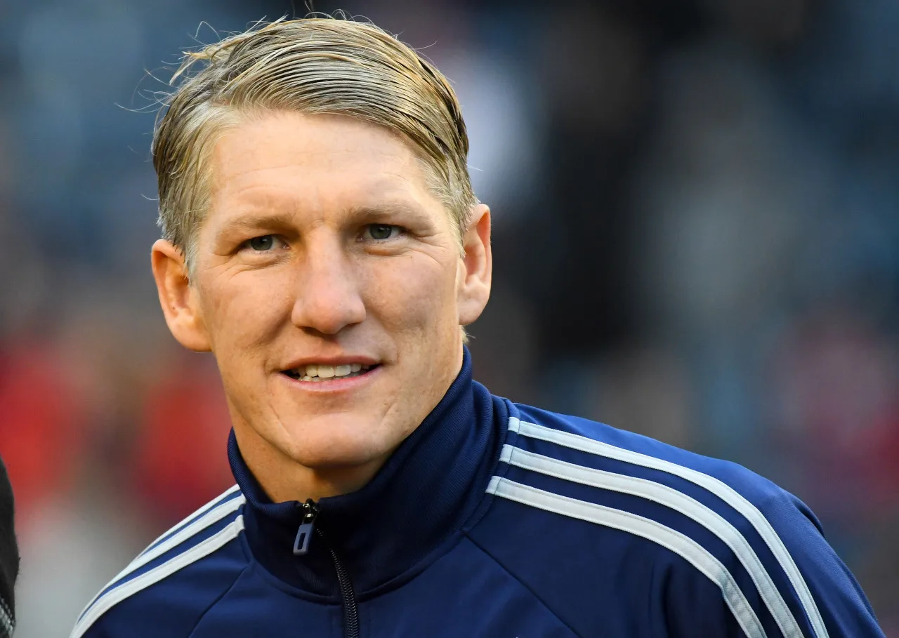 Schweinsteiger: Đức hiện tại thiếu ổn định như năm 2014, vào bán kết đã là thành công