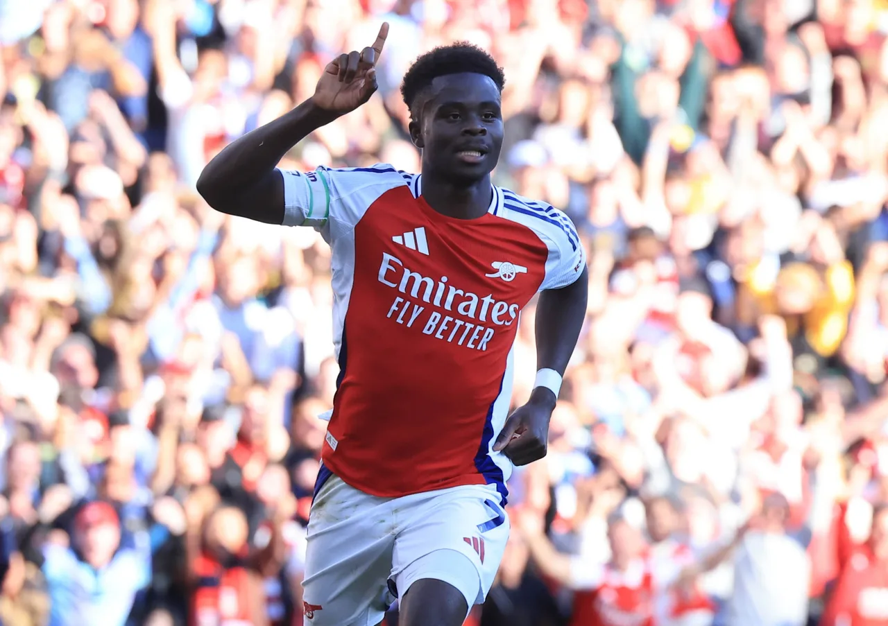 80 bàn thắng + 70 kiến ​​tạo! Cầu thủ 24 tuổi Saka đã ghi tổng cộng 150 bàn thắng cho Arsenal trên mọi đấu trường.