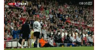 với tình yêu! Smith Rowe được thay ra do chấn thương và người hâm mộ Arsenal đã đứng dậy vỗ tay cho anh