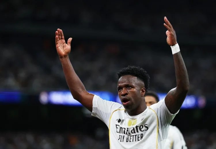 Vinicius cán mốc 21 bàn mùa này, nối dài chuỗi 5 mùa liên tiếp ghi từ 20 bàn trở lên