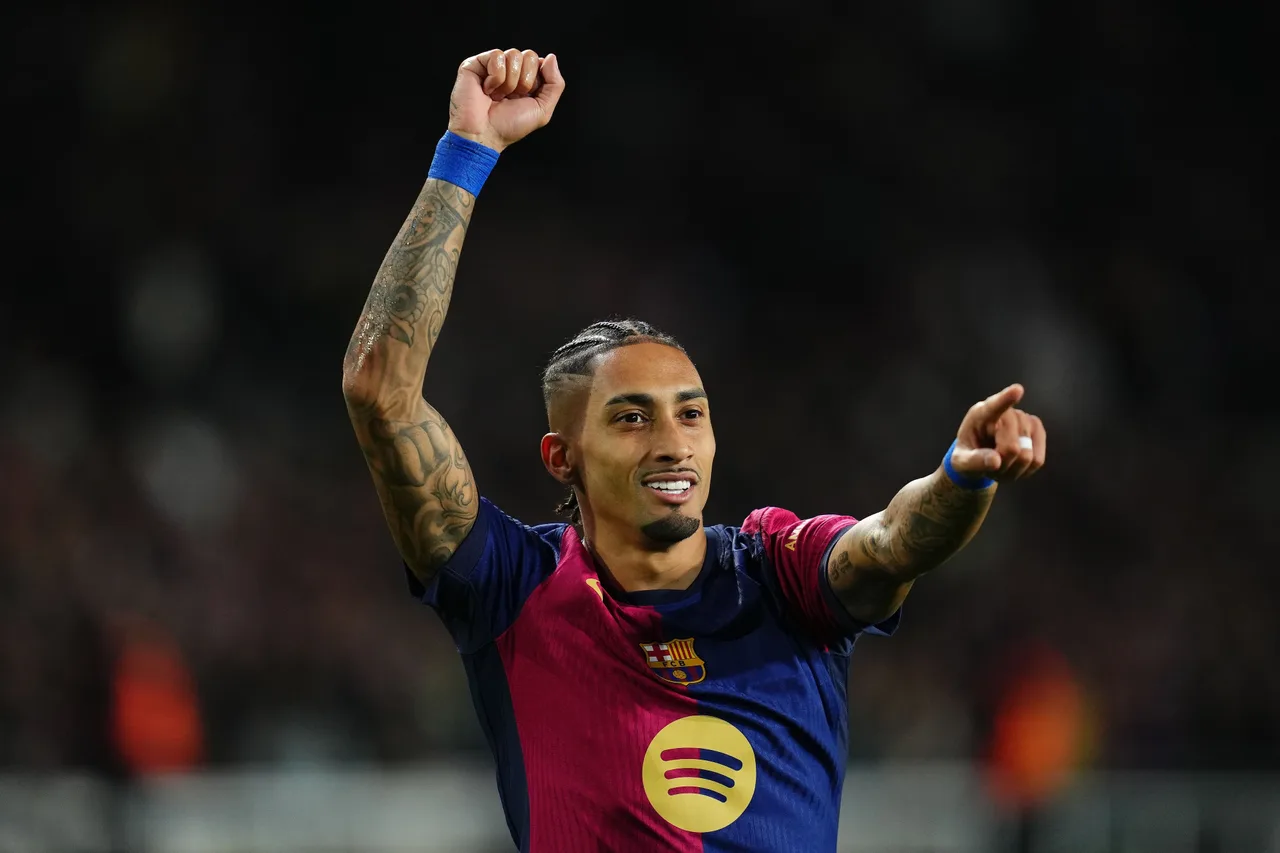 Barca nhận đề nghị 90 triệu euro từ Saudi Arabia cho Raphinha