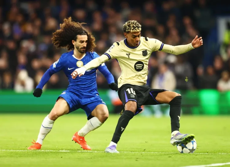 UOL: Barca nhắm Cucurella, đồng thời liên hệ Caio Henrique