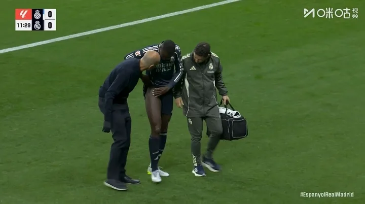 Real Madrid tổn thất sớm: Mendy chấn thương chỉ sau 10 phút