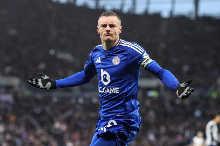 Vardy: Tôi từng là 'thằng khốn' trước khi gặp vợ nhưng cô ấy đã cứu rỗi sự nghiệp của tôi