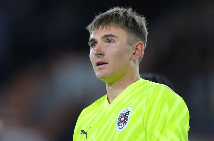 Wolves và Celtic theo sát thủ môn trẻ Nikolaus Polster của Áo