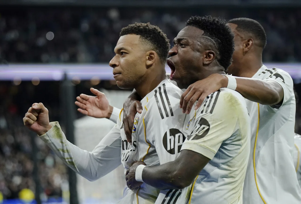 AS: Mpbappe và Vinicius chưa nhân đôi sức mạnh của đội cũng như không bổ sung được điểm mạnh cho mình