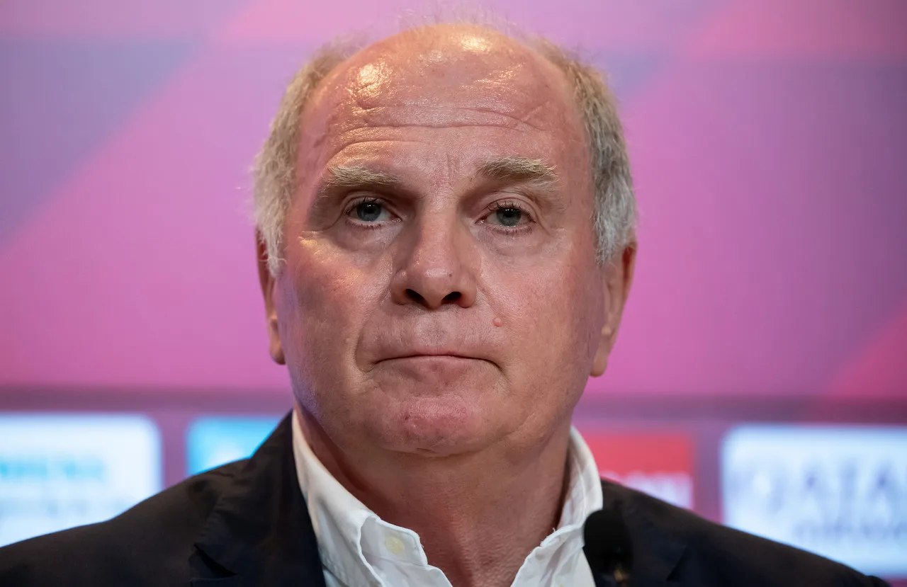 Hoeness: Độ chính xác khi sút của Olise tương tự như Robben. Laimer quan trọng nhưng Maradona thì không.