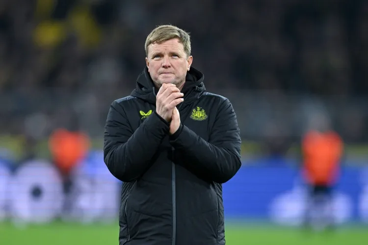 Truyền thông Anh: Việc Eddie Howe giữ chân không phải nhờ kết quả gần đây mà vì ban lãnh đạo cấp cao CLB vẫn có niềm tin