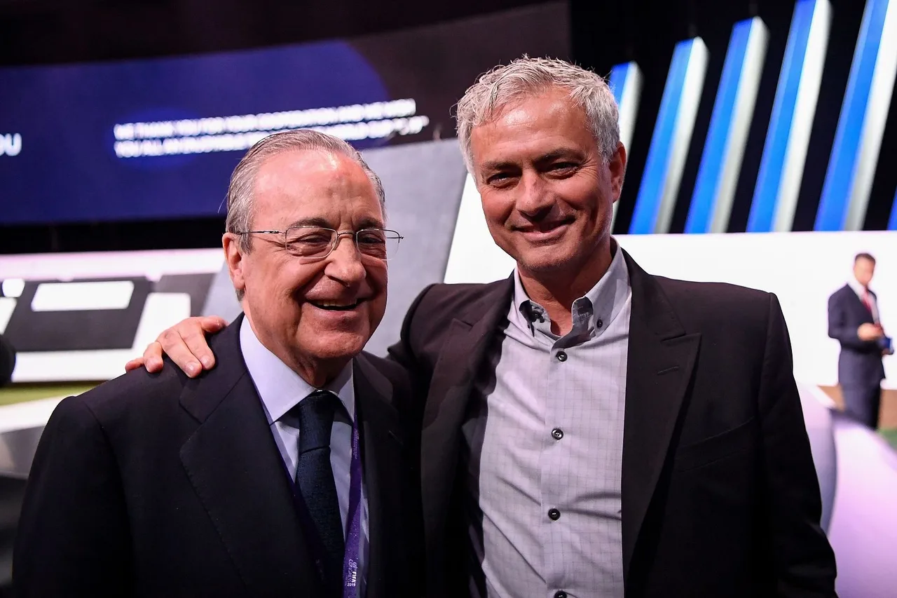 Bình luận viên: Mourinho muốn có hợp đồng 2 năm + ban huấn luyện riêng. Thái độ của Florentino khiến anh có chút thất vọng