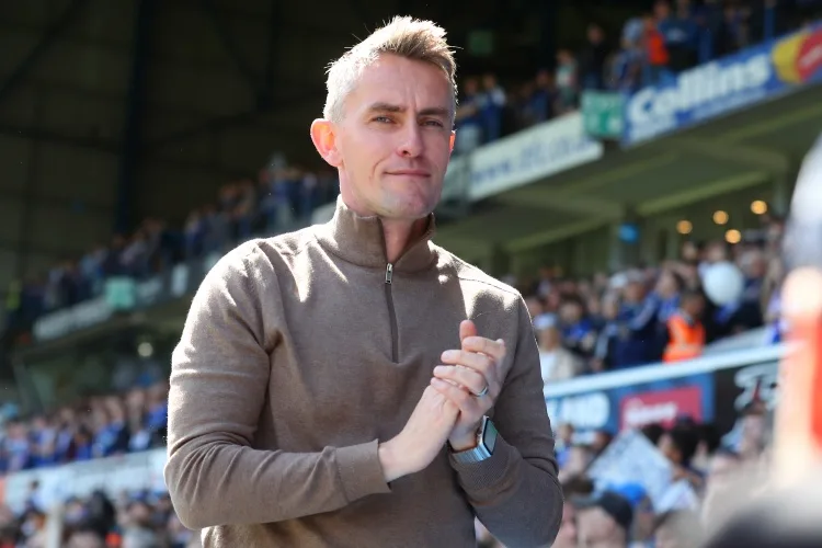 Chủ tịch Ipswich Town: Năm nay ông dự định tiếp tục chi nhiều tiền để mua người đối phó với Ngoại hạng Anh. McKenna sẽ ở lại đội