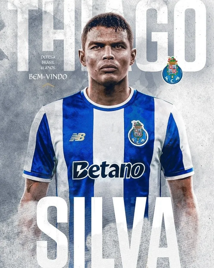 Sau 22 năm, Thiago Silva đại diện cho Porto và giành chức vô địch. Con quỷ nội tâm của Thiago Silva hồi đó đã bị loại bỏ