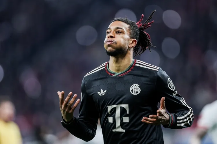 Olise mờ nhạt ở lượt về, Bayern không thể lật ngược PSG