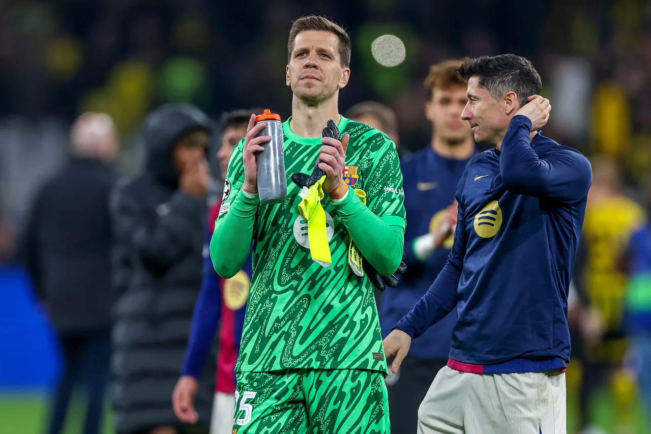 Đề nghị Lewandowski tới Juventus? 3C cười: Tôi đề nghị anh ấy nghỉ hưu, sau đó sẽ có lời đề nghị tốt hơn