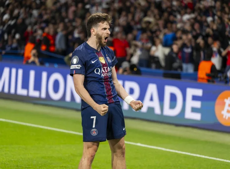 Trái đầu tiên trên thế giới? K77 Champions League 10 bàn và 6 kiến ​​tạo đánh bại cánh phải của Bayern. Chuyển nhượng 80 triệu giúp Paris lao tới Champions League và bảo vệ danh hiệu