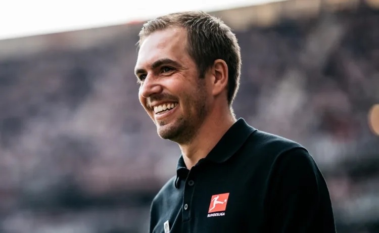 Đã nghỉ hưu được 9 năm! Lahm: Hiện tại tôi rất bận và chưa có ý định trở lại Bayern