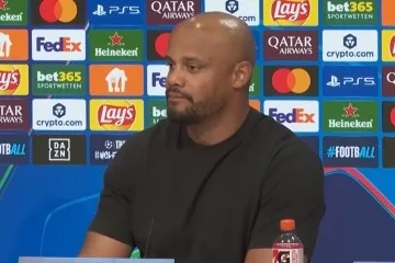 Kompany thừa nhận những quyết định then chốt đã ảnh hưởng cục diện bán kết