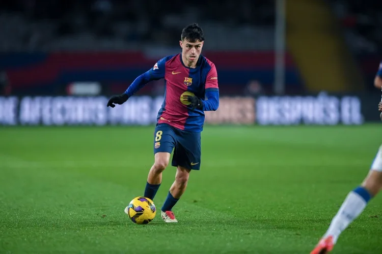 Sport: Pedri sẽ đeo băng đội trưởng Barca ở El Clasico và có thể đua Quả bóng Vàng trong tương lai