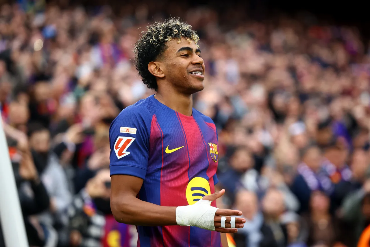 Giám đốc điều hành Espanyol: Cầu thủ Barcelona đã vượt quá giới hạn khi hát những bài hát khiêu khích, ngạc nhiên vì La Liga không có biện pháp xử lý