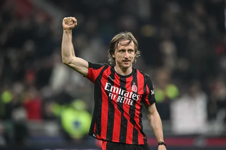 Srna: Modric vẫn có thể là ngôi sao ở Serie A, đó cũng là vấn đề của bóng đá Ý