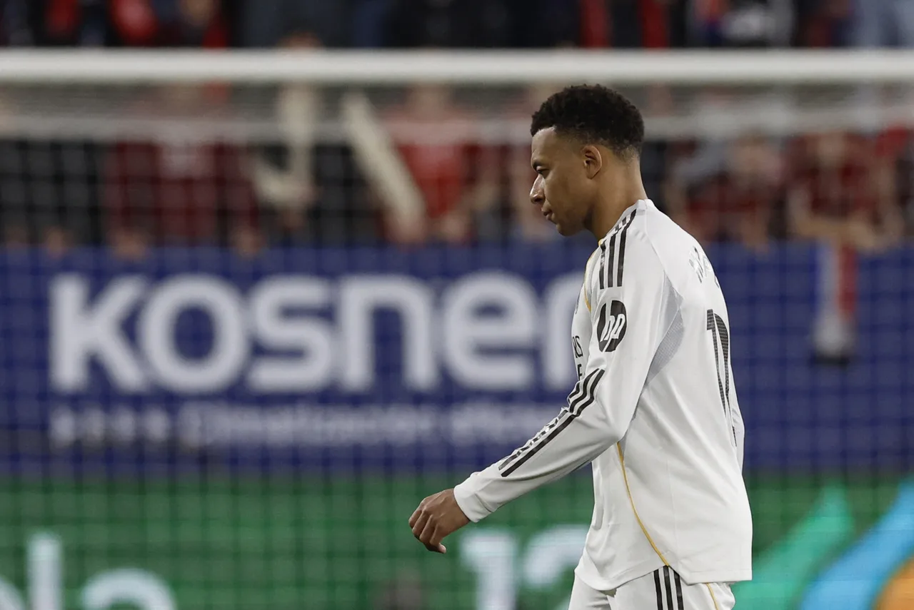 Mbappe phải chụp MRI, khả năng đá chính ở El Clasico còn bỏ ngỏ