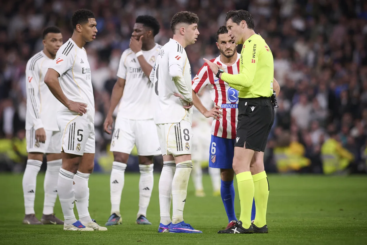 Phong vien Tomas Guasch chi trich manh tinh trang hien tai cua Real Madrid