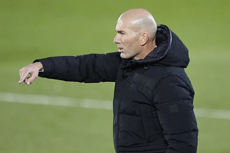 Hối hận rồi! AS: Real Madrid thừa nhận sai lầm, vội bổ nhiệm Arbeloa sau khi Zidane từ chối trở lại